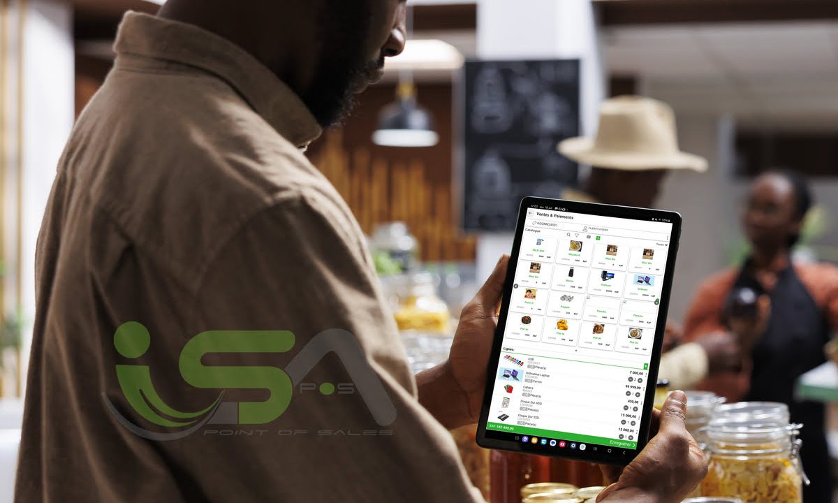 customer-with-tablet